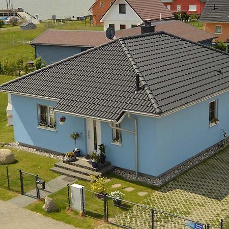 Fh Das Blaue Haus Am Peenestrom 페네뮌데 외부 사진