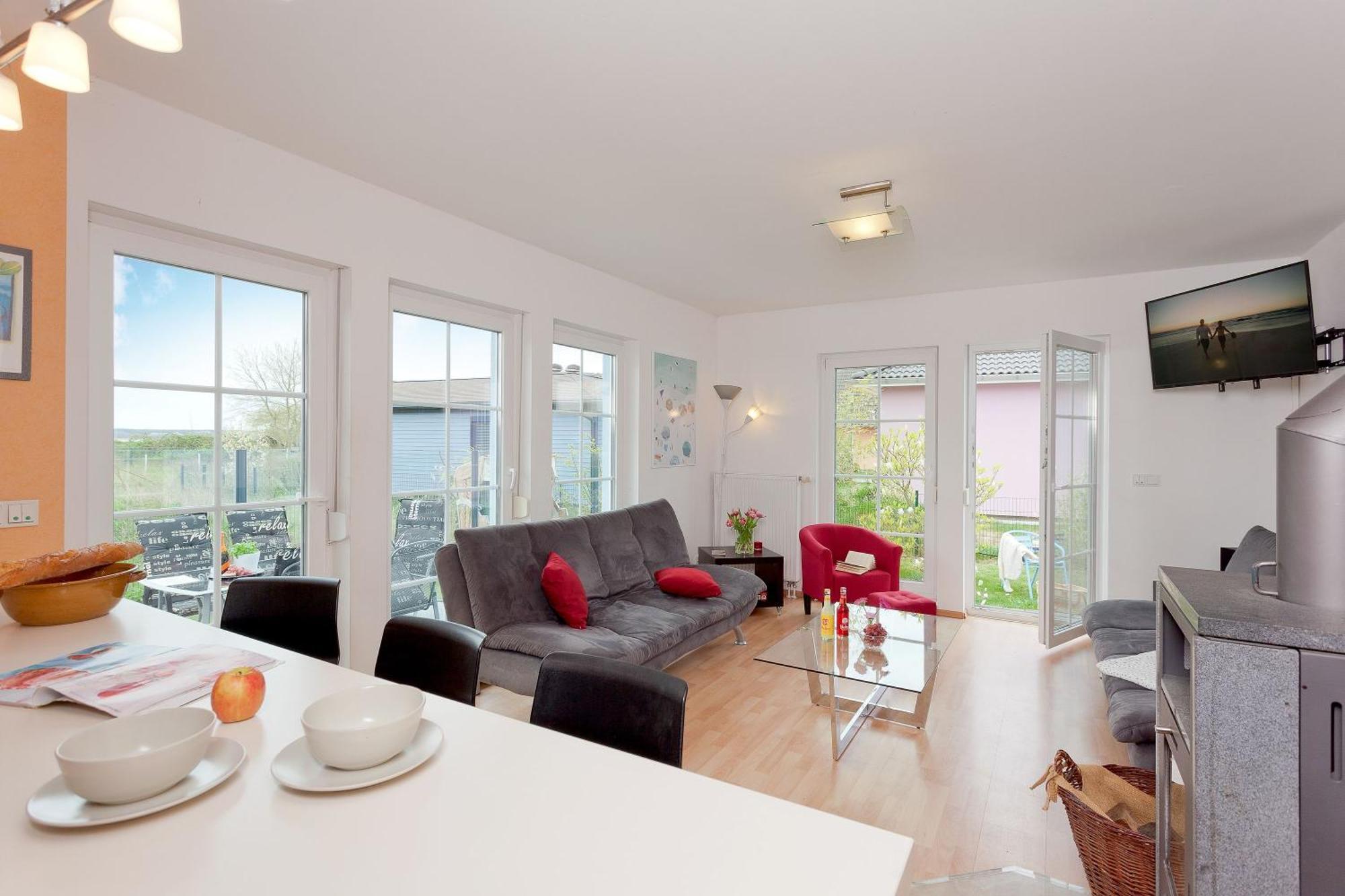 Fh Das Blaue Haus Am Peenestrom 페네뮌데 외부 사진